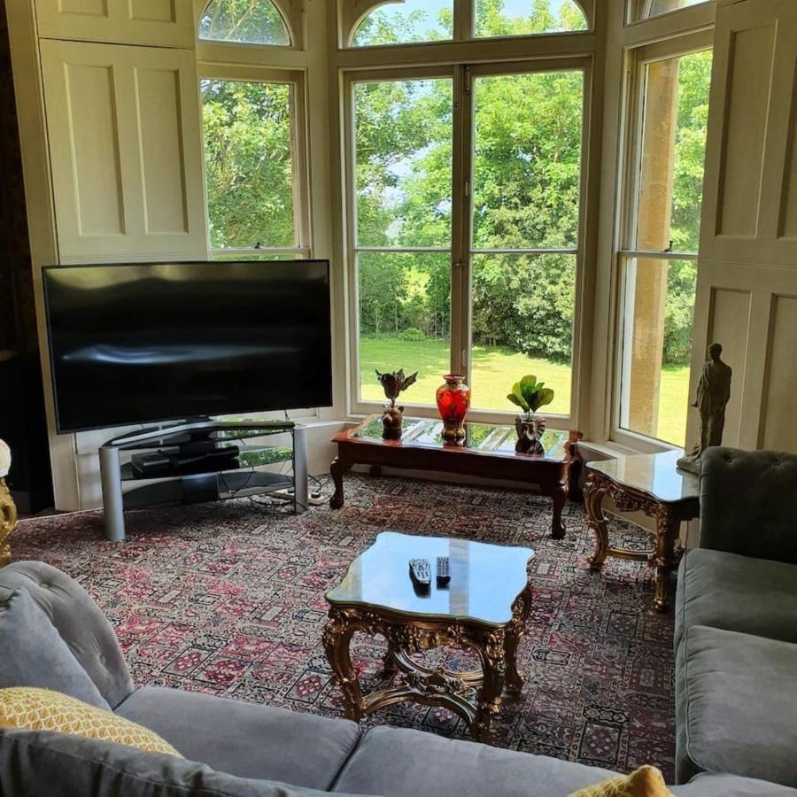 ローチェスター Country Manor House With Indoor Pool And Hot Tubヴィラ エクステリア 写真